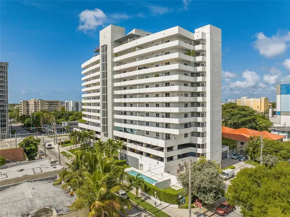 36 NW 6th Ave APT 701, Miami, FL 33128