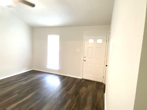 4th image of 3565 Shadow Oaks Pkwy