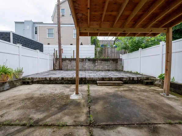 6 Apollo Street image 28 of 38