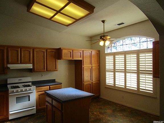 5th image of 5824 Chancellor Way