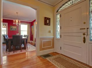 140 Arlington Ave, Providence, RI 02906