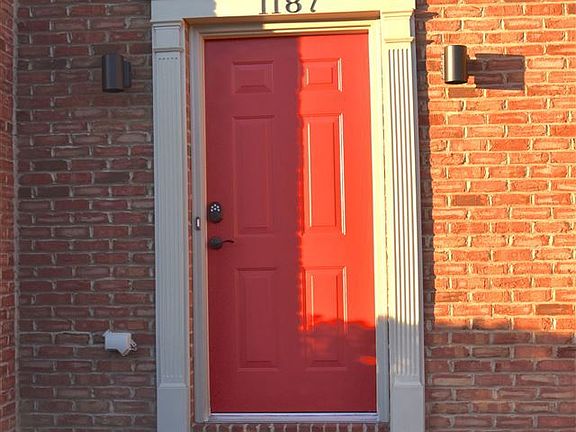 4th image of 1187 Donner Dr