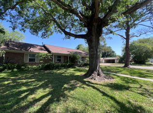 9602 Fairdale Ln, Houston, TX 77063