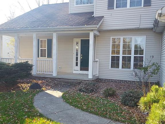 4th image of 10870 Bradley Ct