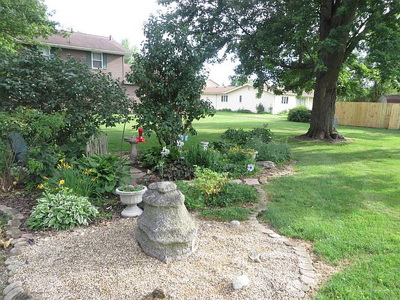 4th image of 1134 Margaret Dr