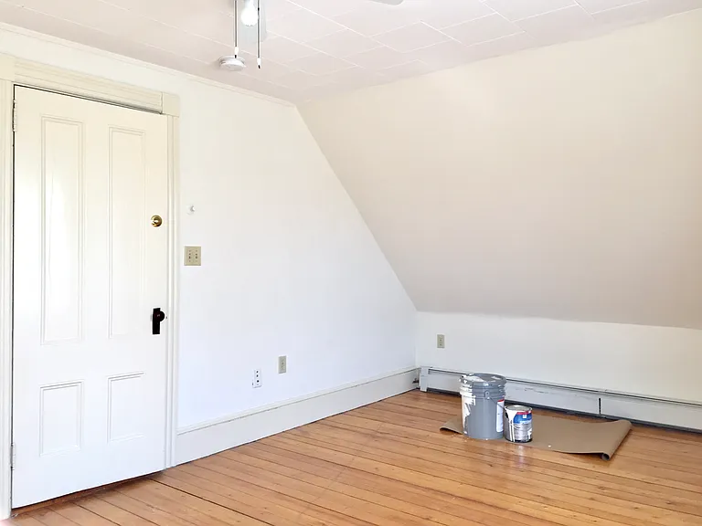 35 E Bowery St #3 — Photo 15