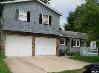 452 Docia St, Hillsdale, IL 61257