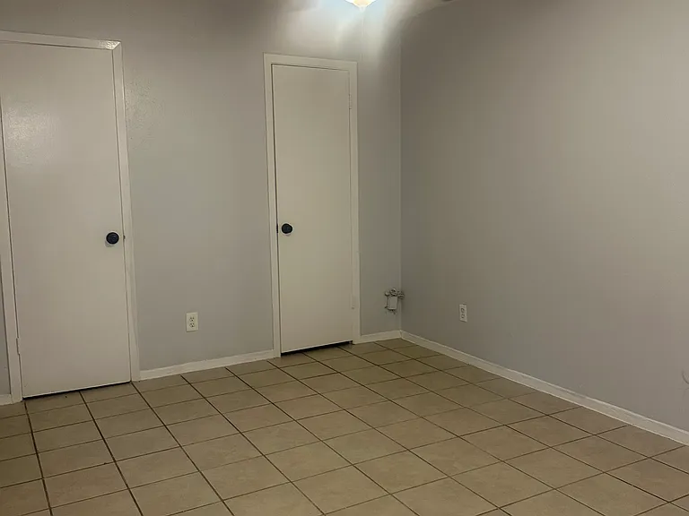 2803 Bryn Mawr Dr — Photo 8