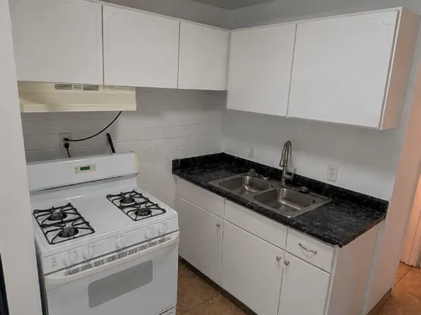 Alvernon Apartments