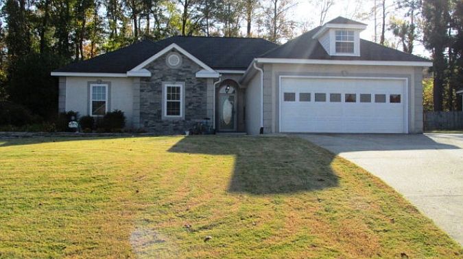 1st image of 115 Orchard Hill Ct