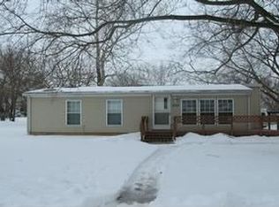 202 2nd St E, Lyndon, IL 61261