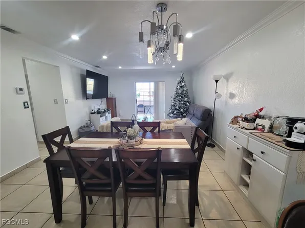 2985 W 80th St APT 216, Hialeah, FL 33018