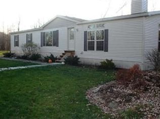 31951 Church Rd, Uhrichsville, OH 44683