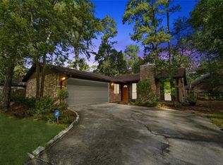 4 Sandlily Ct, Spring, TX 77380