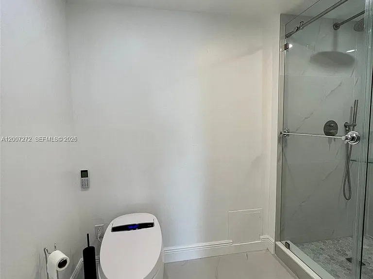 155 Ocean Lane Dr #1011 — Photo 39