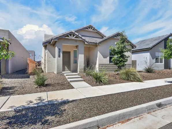 6121 Strand Loop SE, Albuquerque, NM 87106