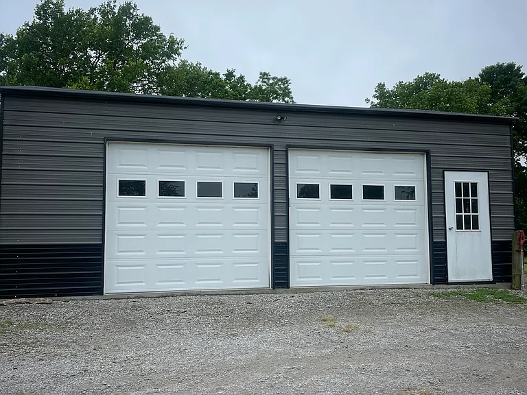 5609 Lagrange Rd — Photo 4
