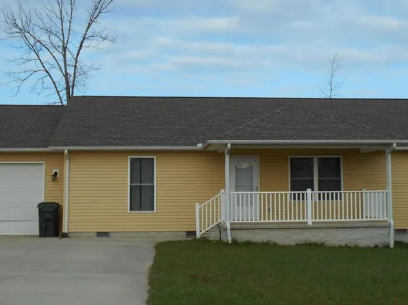 49 Hunter Dr, Crossville, TN 38555