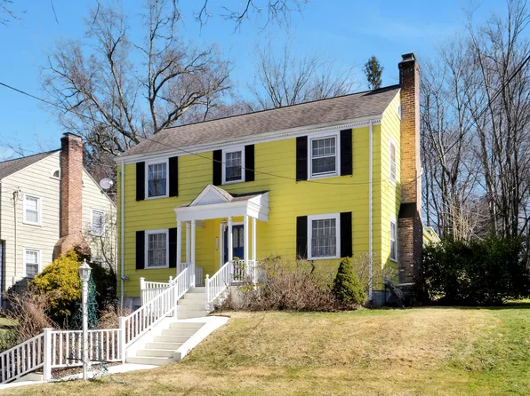 1128 Trout Brook Drive, West Hartford, CT 06119