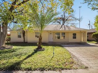 261 W Riverwood Dr, Houston, TX 77076