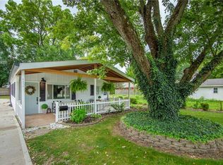 412 McLoy Dr, Pendleton, IN 46064