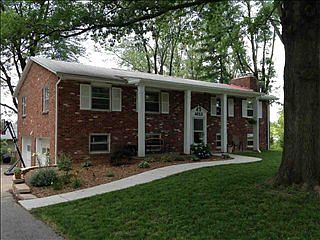 2nd image of 4012 E Saratoga Dr