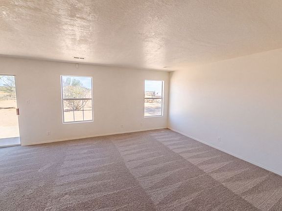 2nd image of 1440 Penasco Rd NE