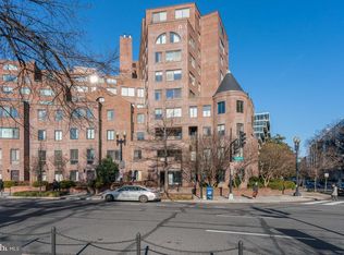 3 Washington Cir NW APT 1002, Washington, DC 20037