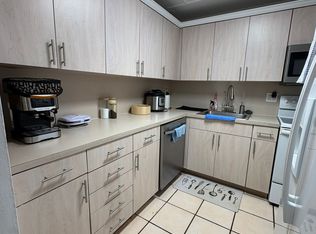 1825 W 44th Pl APT 208, Hialeah, FL 33012