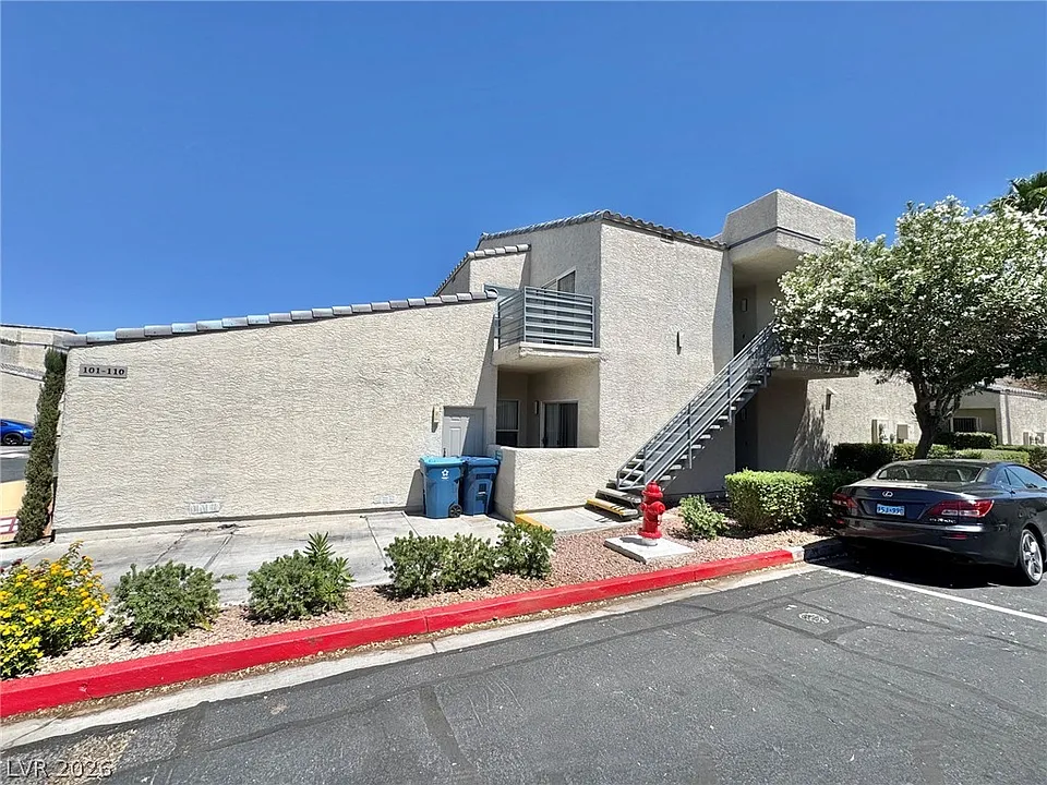 6250 W Flamingo Rd #109