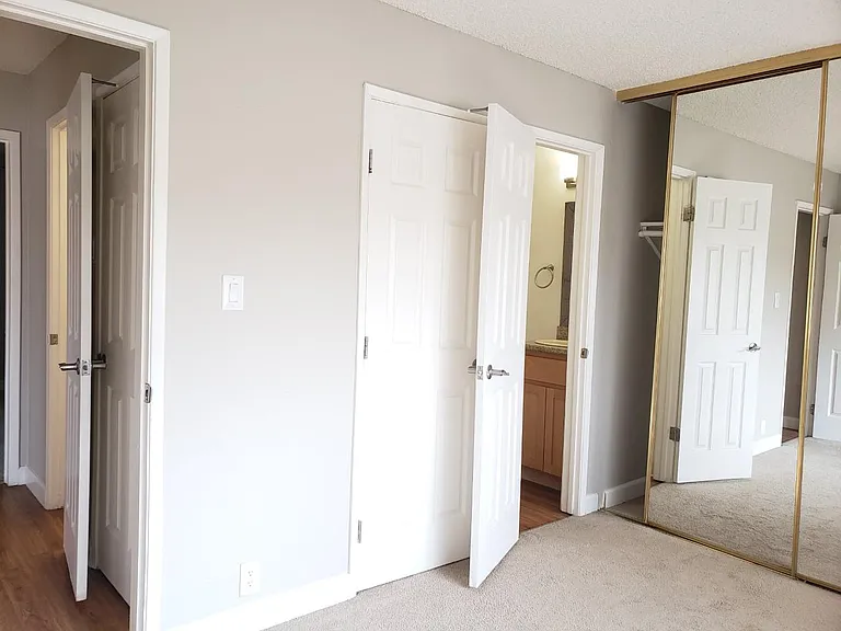 1501 Detroit Ave — Photo 32