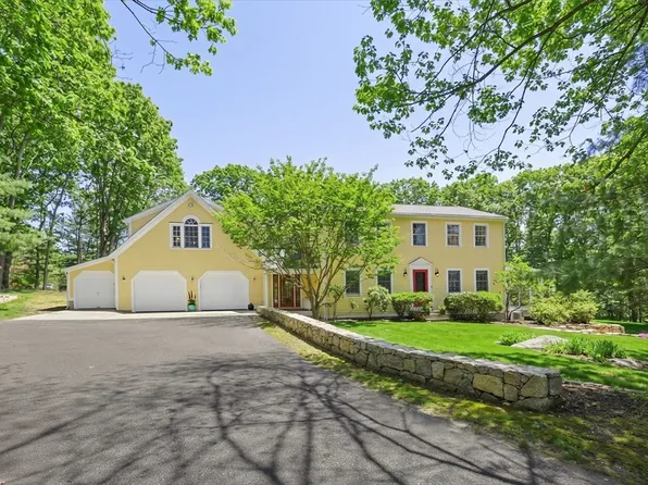 457 Hanlon Rd, Holliston, MA 01746