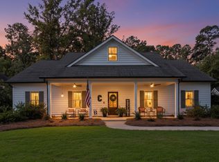 757 Markhams Dr, Madison, GA 30650