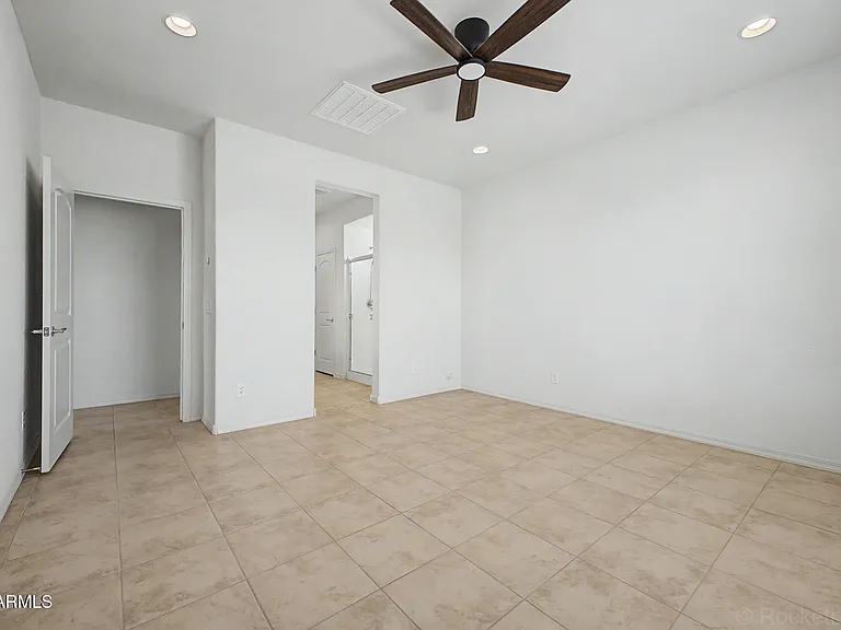 8954 W San Juan Ave — Photo 20