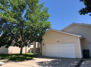 220 Acacia Dr, Loveland, CO 80538
