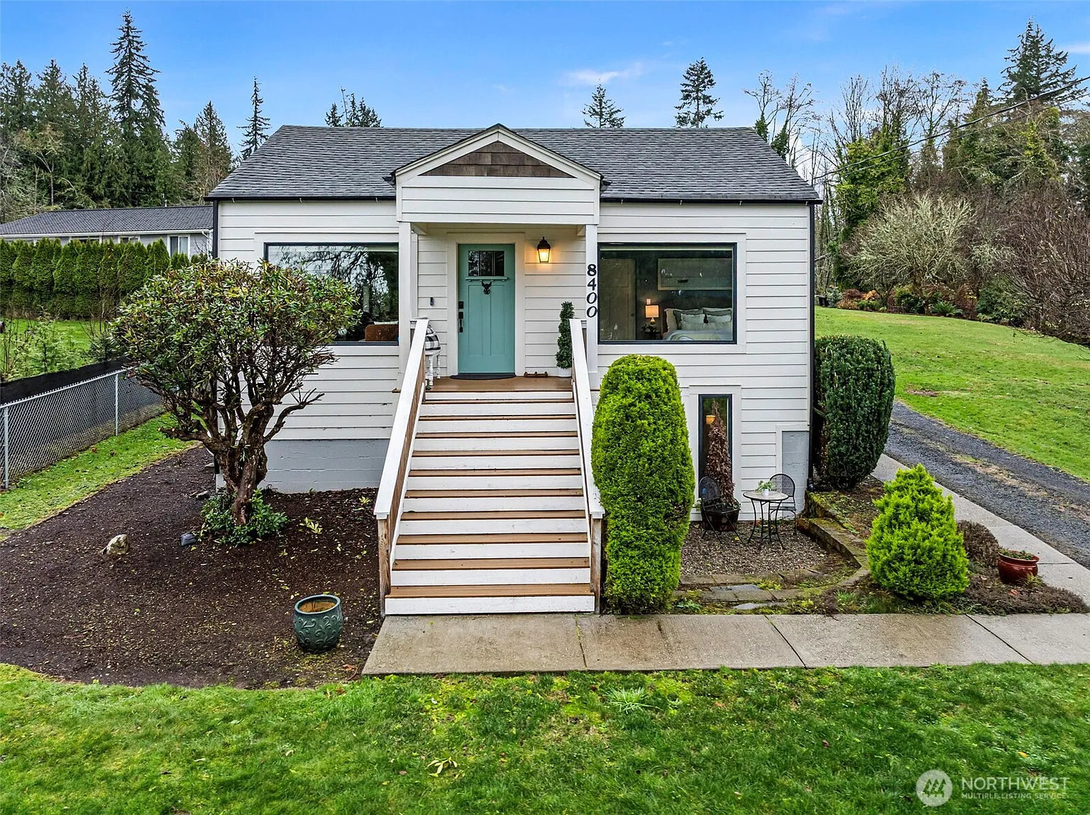 8400 SE Berry Street photo 1