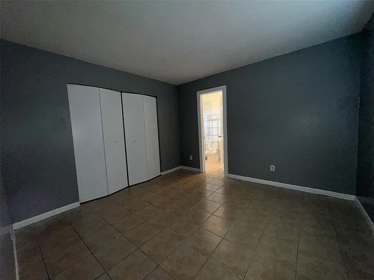 1132 NW 4th Ave #1 — Photo 6