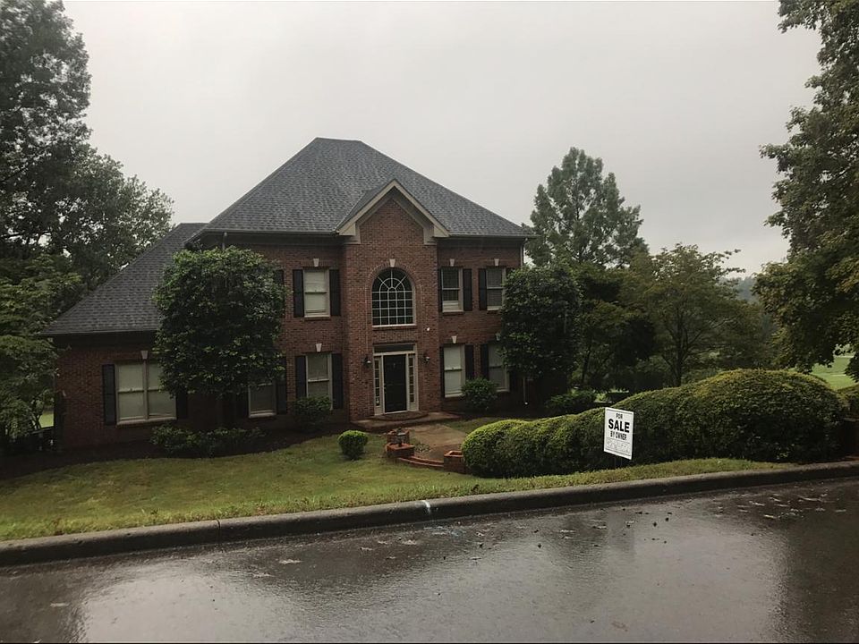 1st image of 354 Fairway Dr