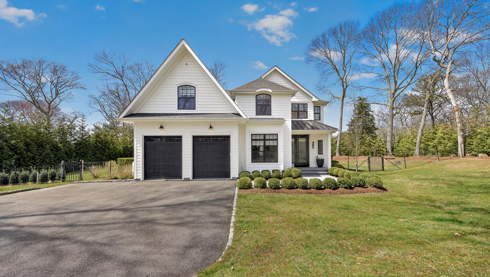  2-car garage leading directly into the house 
