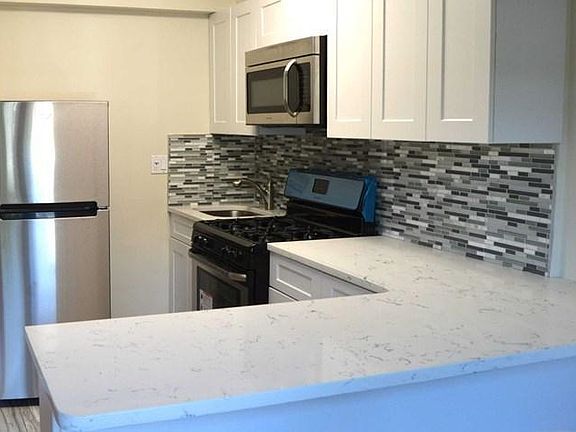 3rd image of 2200 Center Ave APT A7