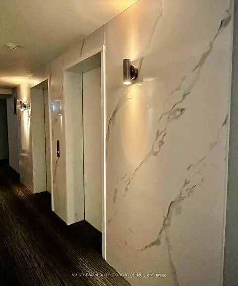 105 Victoria St #802 — Photo 3