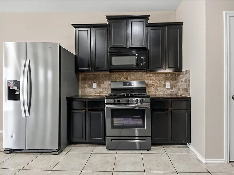 3418 Bainbridge Hill Ln — Photo 9