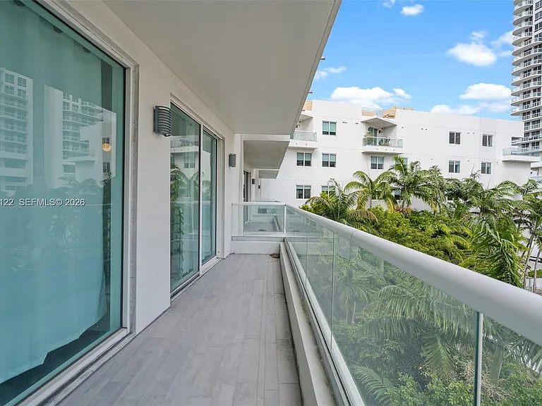 6362 Collins Ave #317 — Photo 25