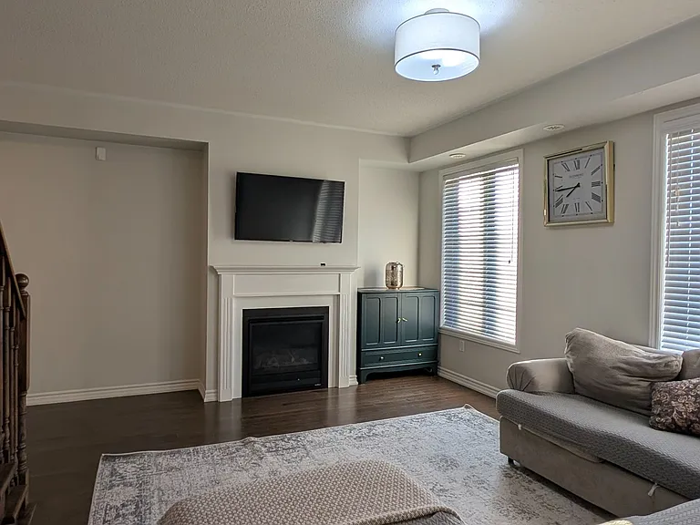 6 Westbury Way — Photo 26