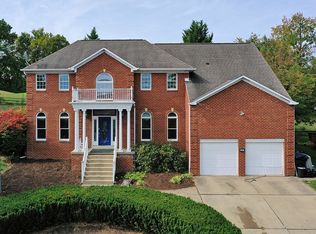 171 Hickory Heights Dr, Bridgeville, PA