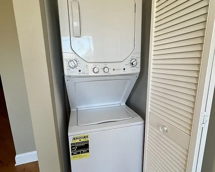 911 Maple Ave #3N — Photo 14