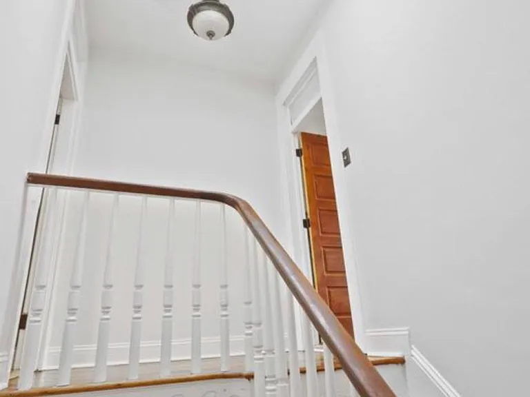 1640 S Charles St — Photo 36