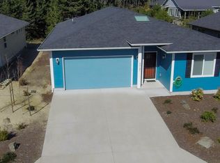 3721 Nandina Dr, Florence, OR 97439