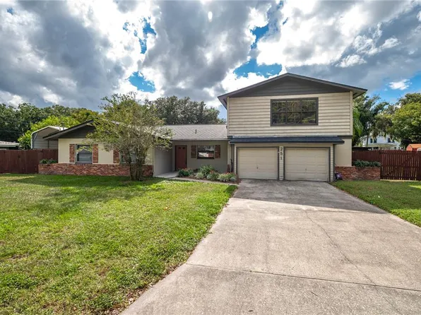 251 Lake Howard Dr SW, Winter Haven, FL 33880