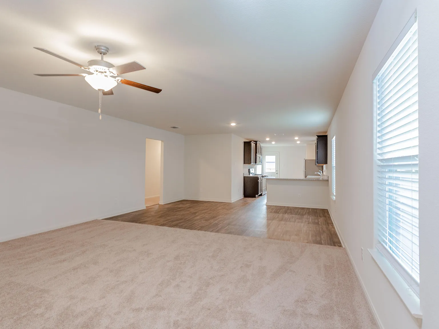 4 bed, 1794 sqft, $1,700 — Photo 3